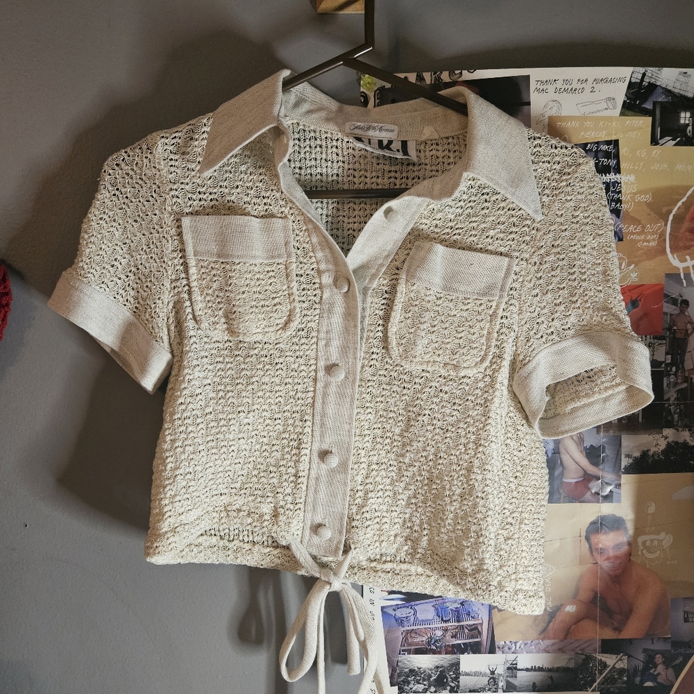 Authentic Vintage Knitted crop top with tie.
